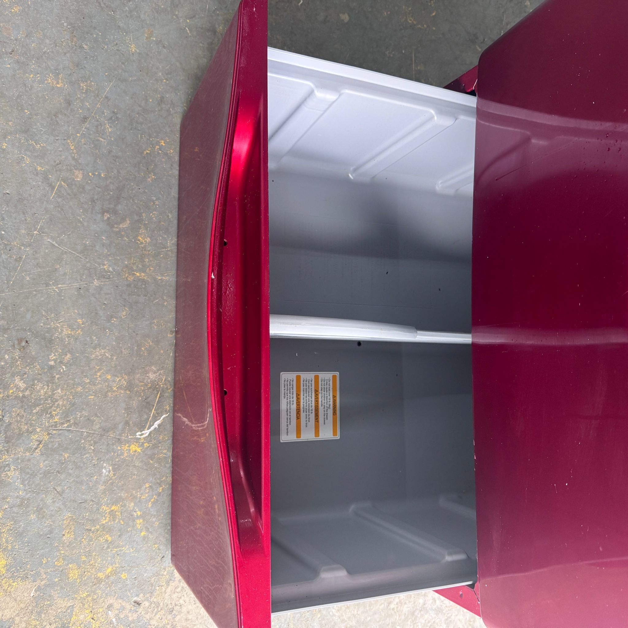 LG Dryer Front Load - Red with Pedestal LG Dryer Front Load - Red with Pedestal